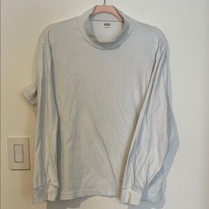 Uniqlo Men's Soft White Long Sleeve Tee